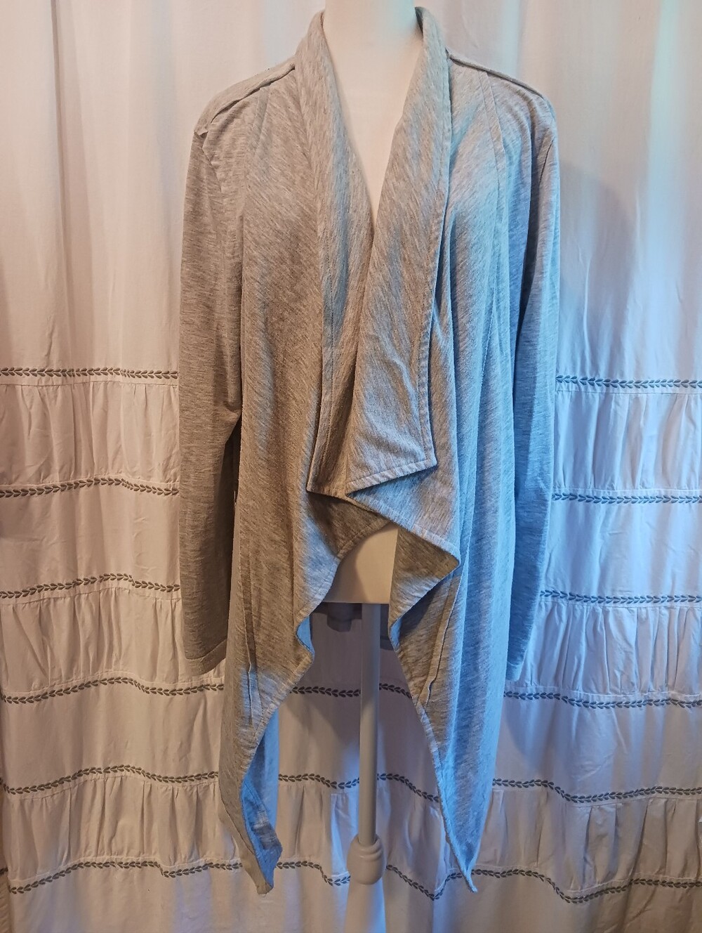 Cato Open Front Cardigan Women L Gray Embroidered Beaded